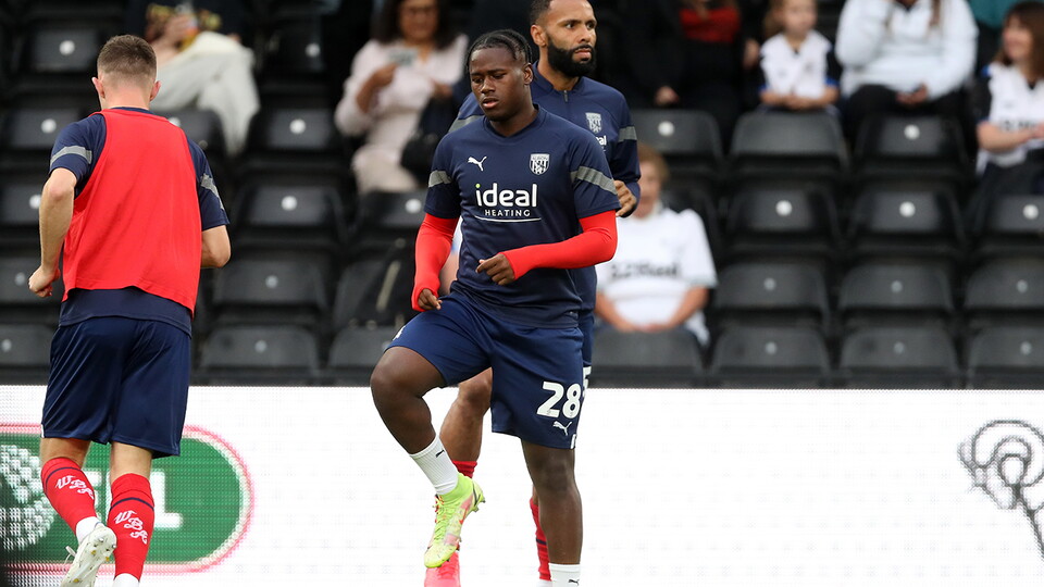 Reyes Cleary warmup v Derby