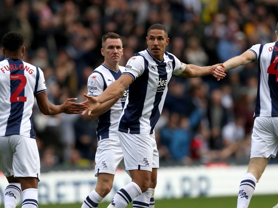 Jake Livermore celebrates his goal against Swansea City