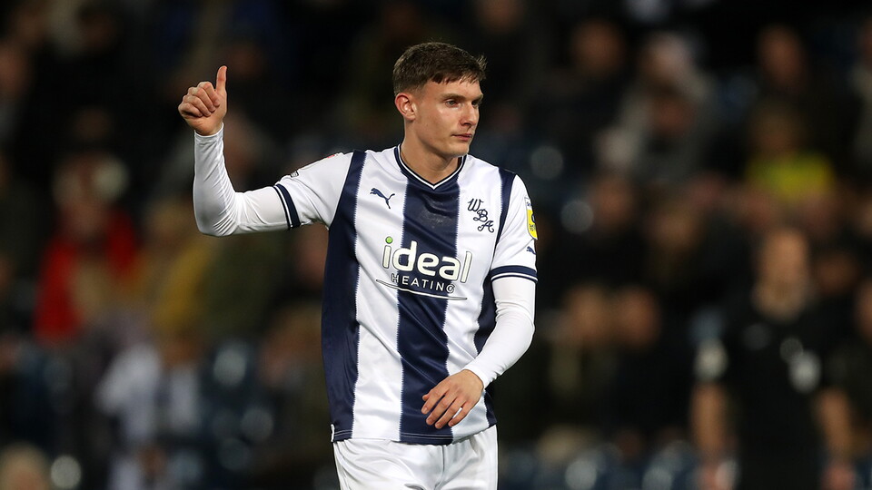Taylor Gardner-Hickman salutes a team-mate during game v Bristol City
