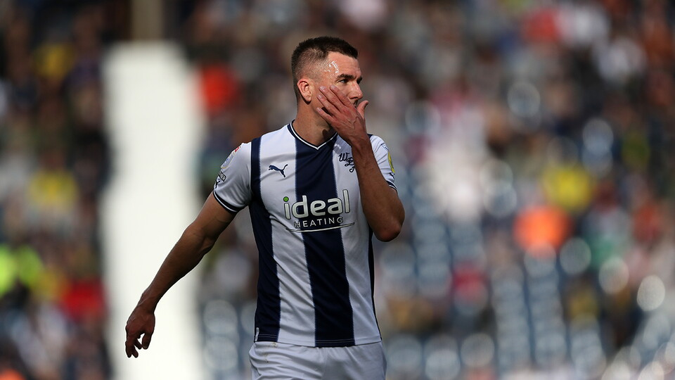 Jed Wallace in action v Swansea