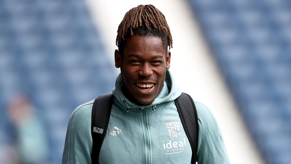 A photo of Brandon Thomas-Asante arriving at The Hawthorns