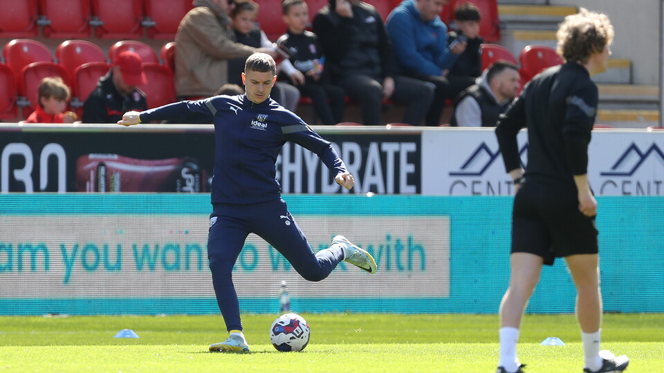 Conor Townsend warms up ahead of Rotherham v Albion