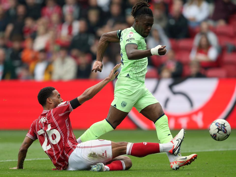 An image of Brandon Thomas-Asante's chance against Bristol City