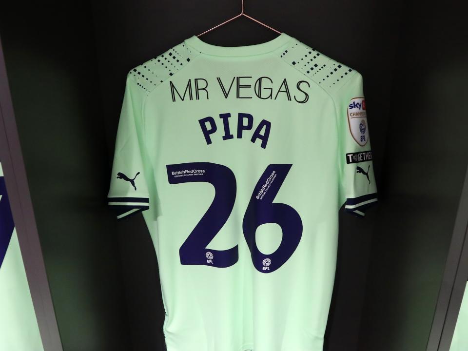 An image of Pipa's shirt in the dressing room