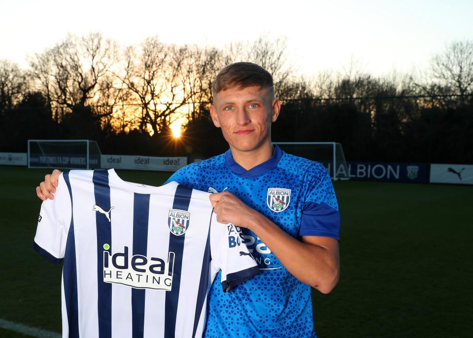 Callum Marshall joins Albion
