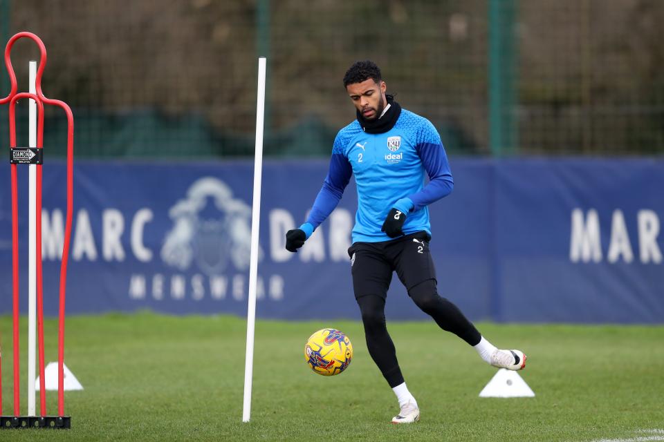 Darnell Furlong passing a ball in training