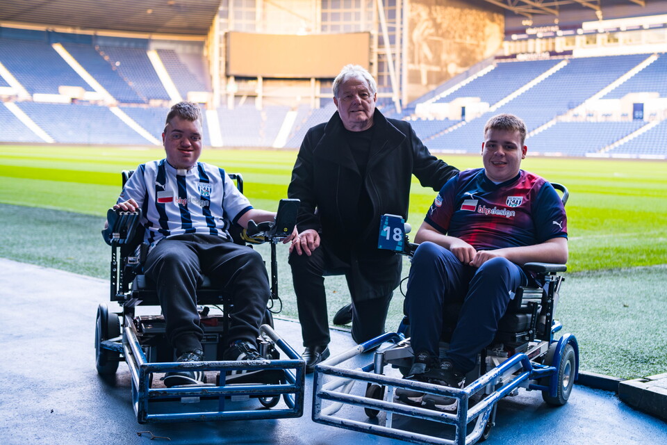 David Bloxham of BHP Design with two WBA Powerchair players