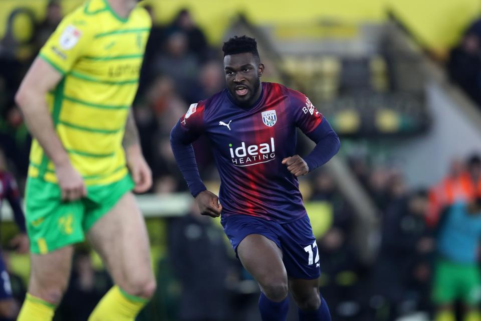 Daryl Dike in action against Norwich City