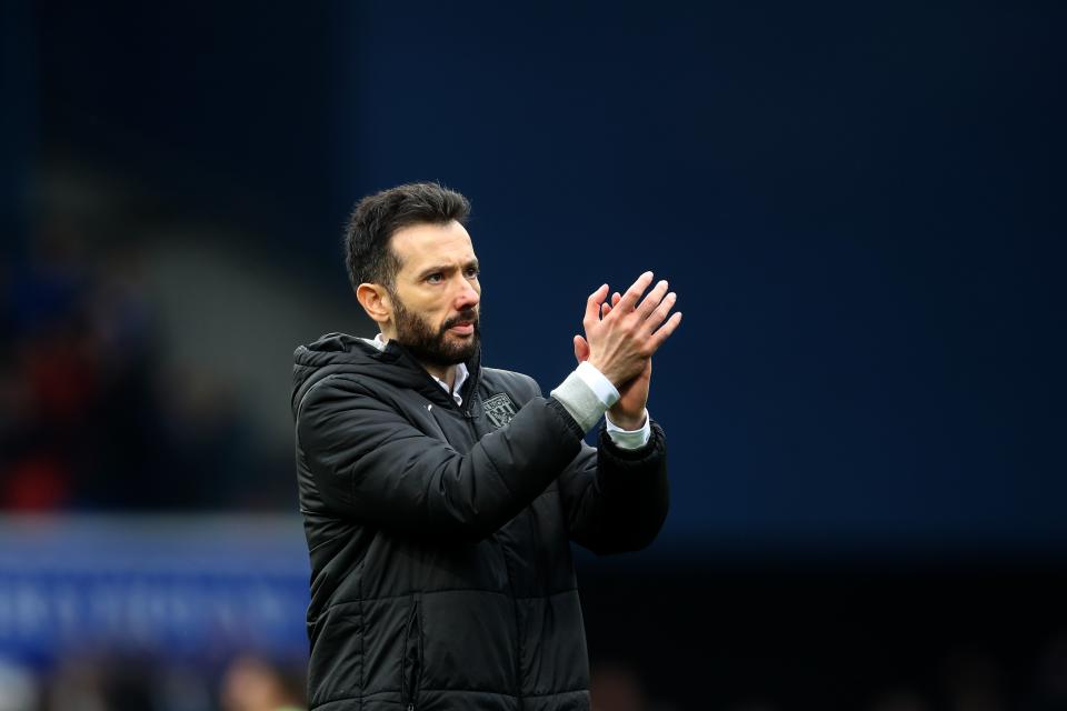 Carlos Corberán applauds Albion fans at Ipswich Town