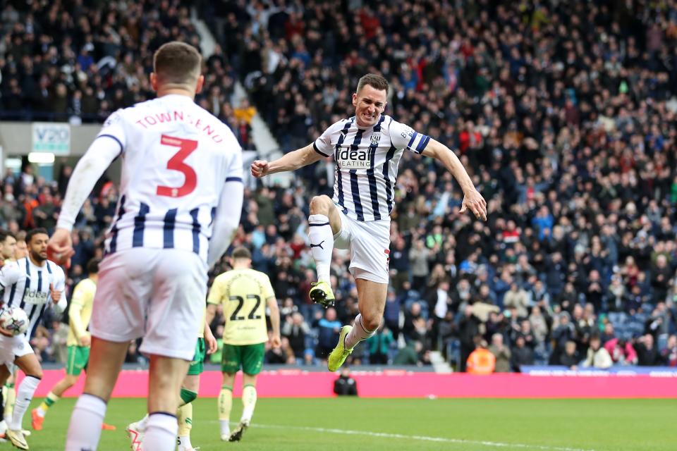 Jed Wallace jumps in the air celebrating his goal against Bristol City