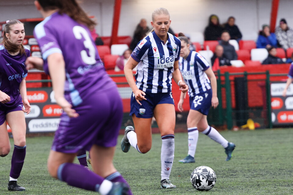 Rhianne Oakley of Albion Women.