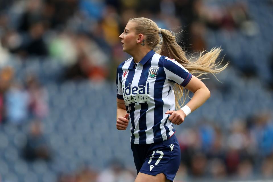 Rhianne Oakley in action for Albion at The Hawthorns in the home kit 