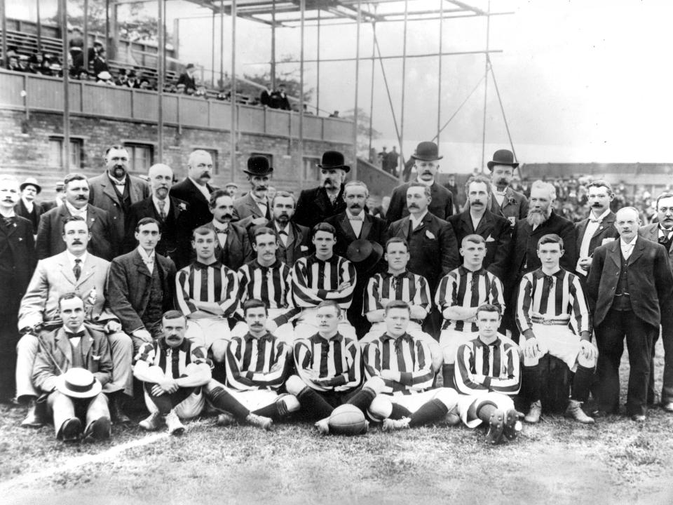 An image from 1900 of the Albion team and staff at The Hawthorns