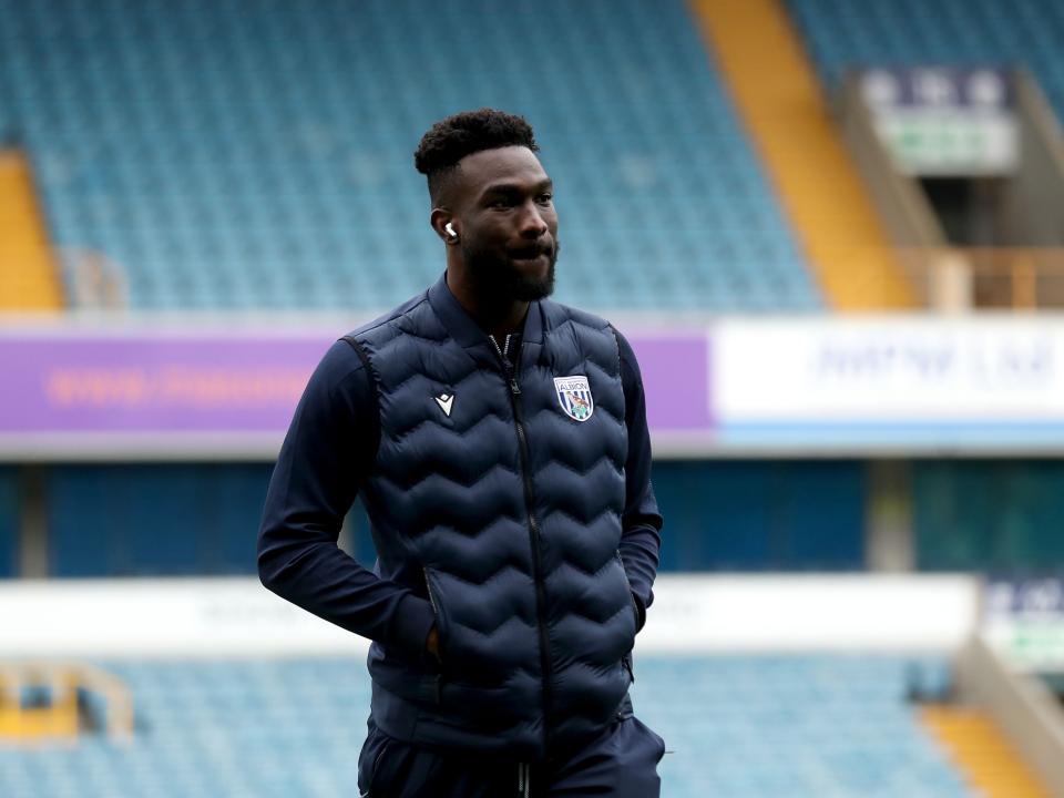 An image of Daryl Dike at The Den