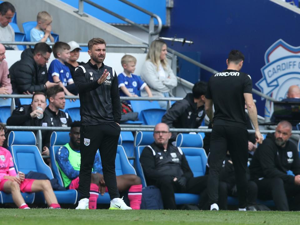 An image of James Morrison during the game against Cardiff