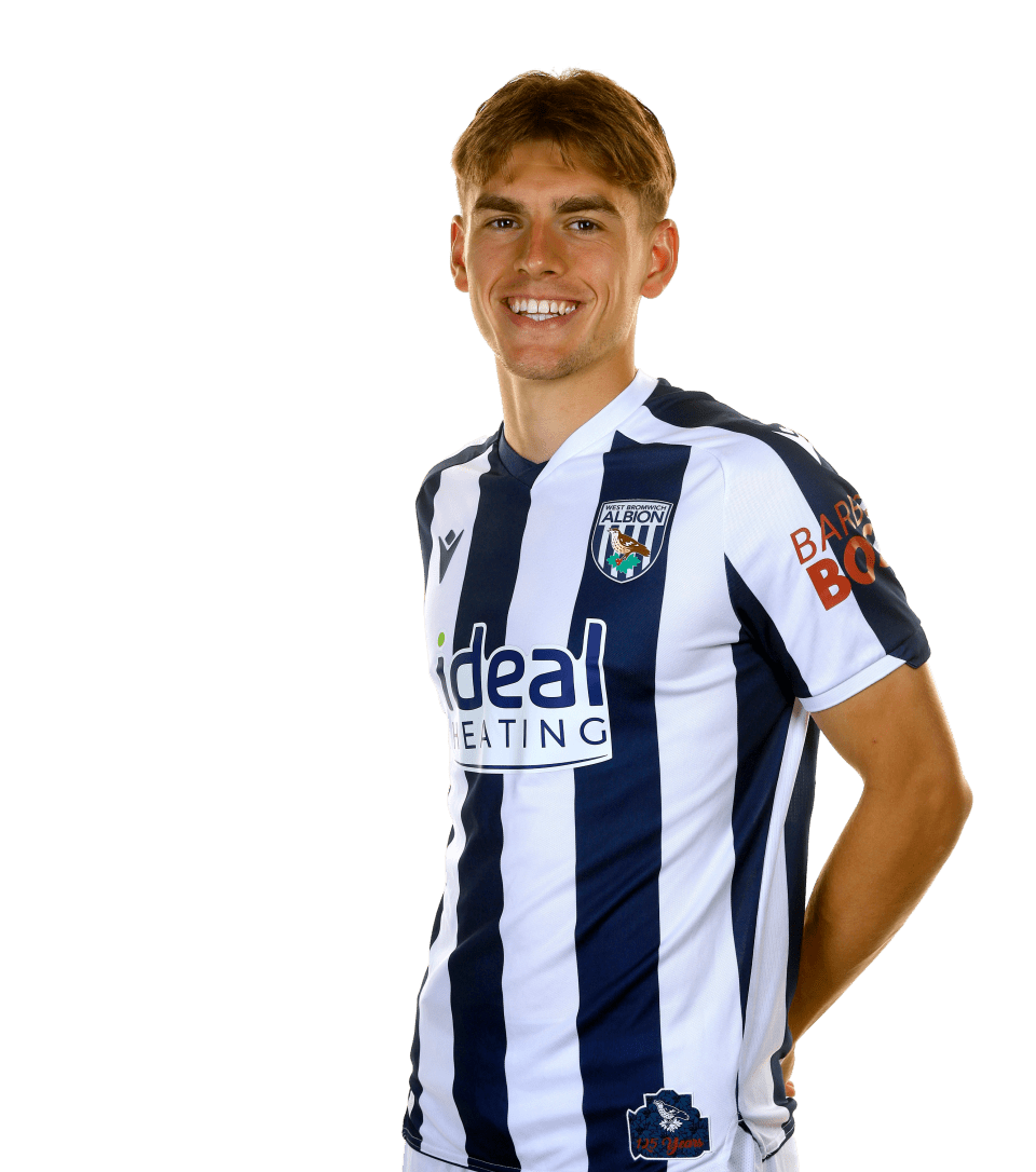 A photo of Albion attacker Tom Fellows in the 2025/26 home kit