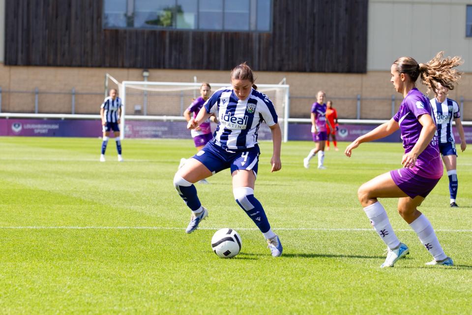 Fran Orthodoxou in action at Loughborough Lightning 