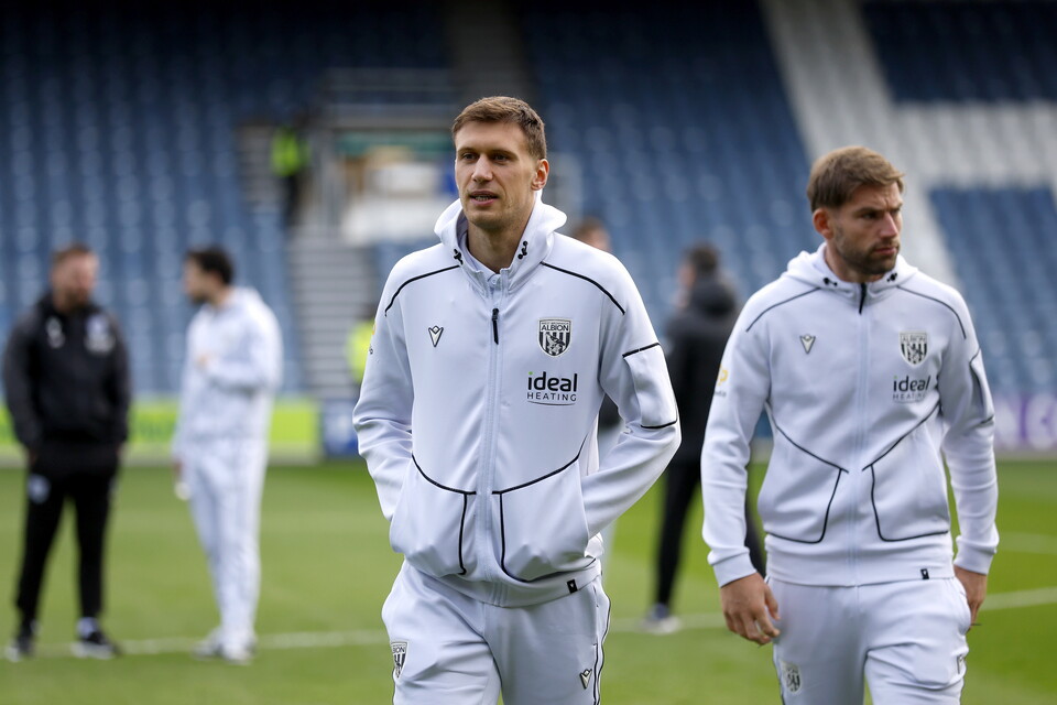 A photo of Krystian Bielik 