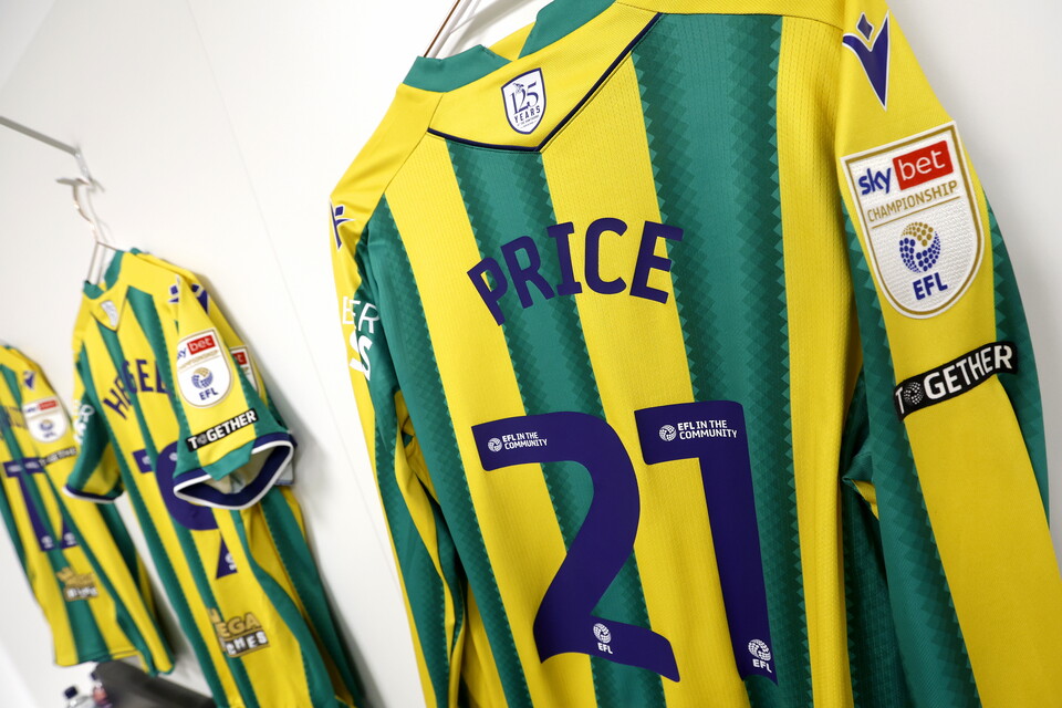 Price 21 shirt.