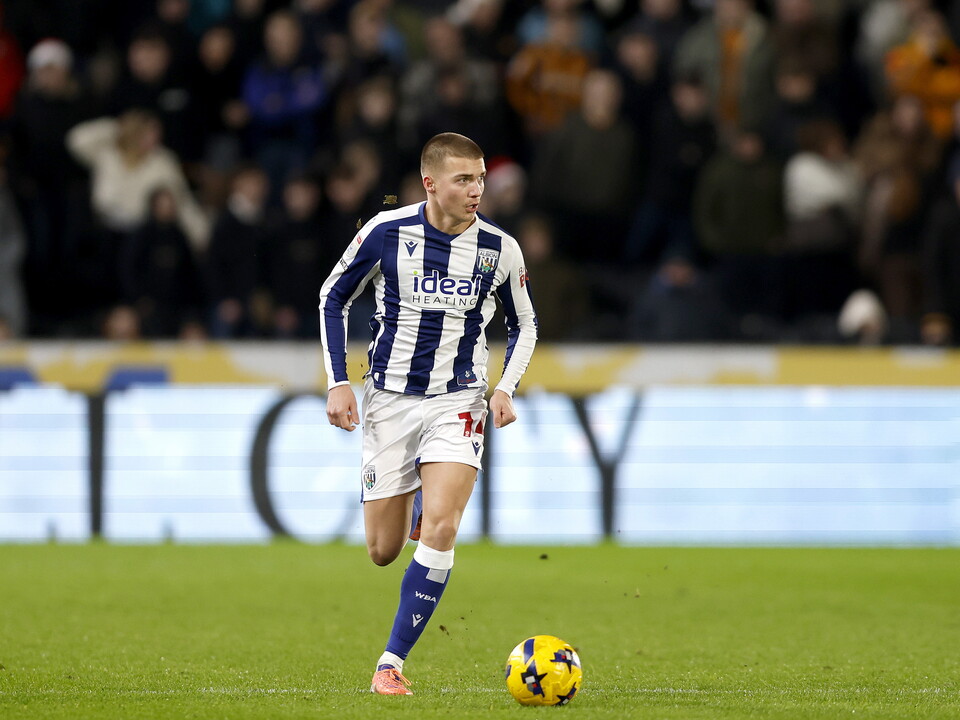 Alfie Gilchrist in action for Albion at Hull 