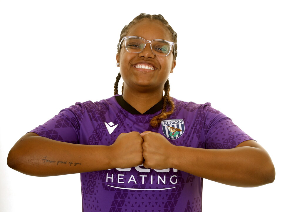Lavarna Johnson wearing away colours.