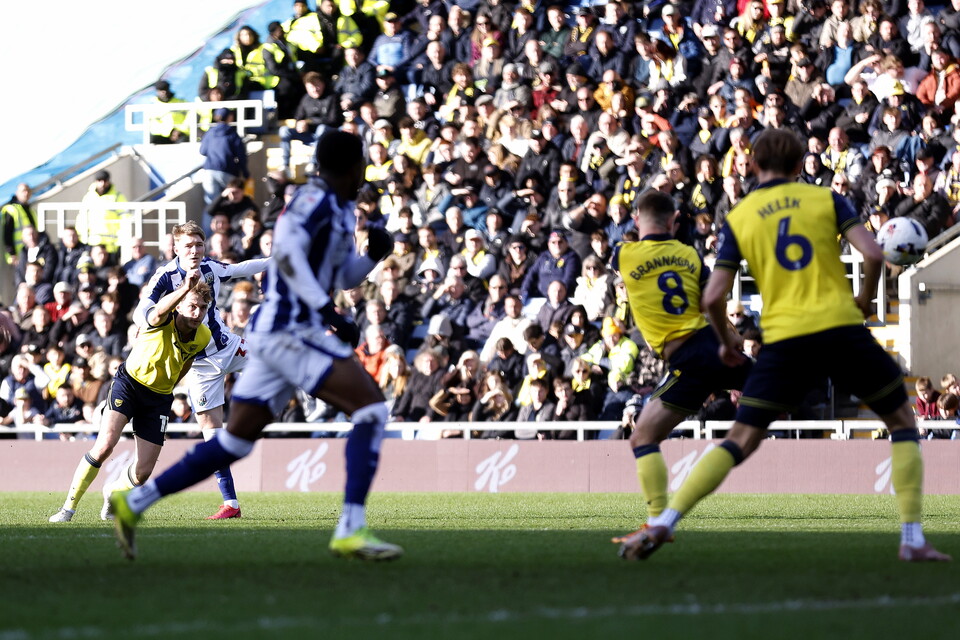 Ollie Bostock scores at Oxford