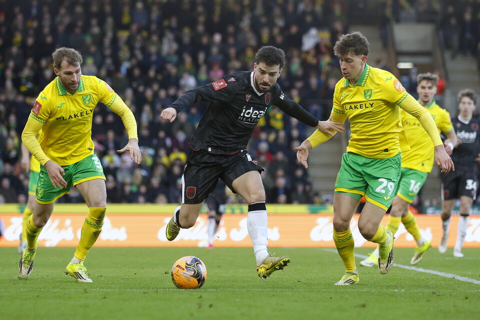 Mikey Johnston at Carrow Road