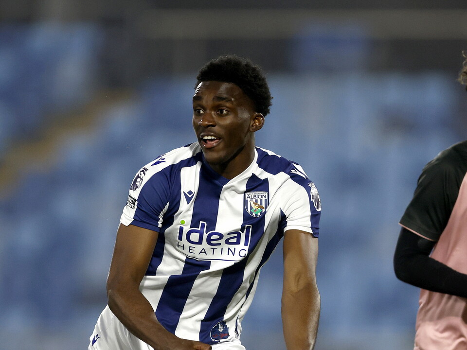 A photo of U21 striker Dan Chimeziri in the 2025/26 home kit