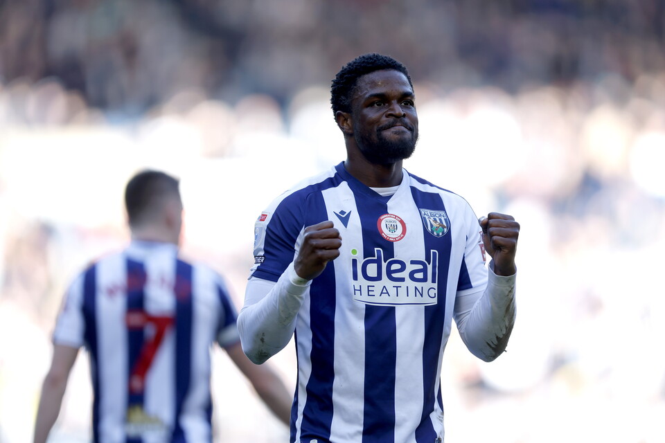 Josh Maja celebrates his goal against Hull
