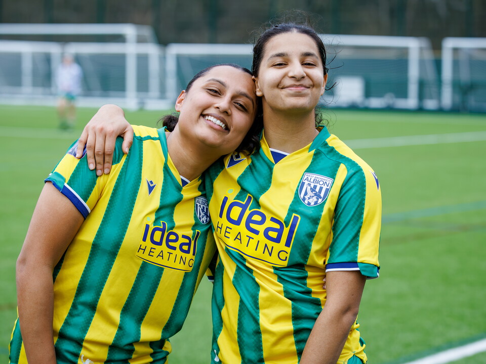 Riya Mannu and Simran Jhamat.