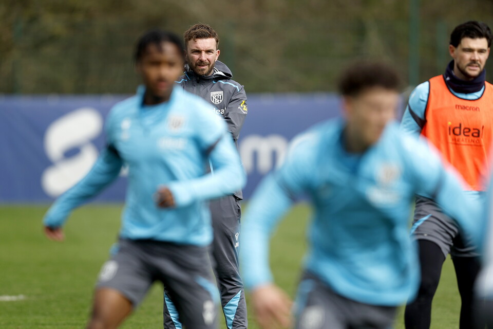 James Morrison watching over a training session