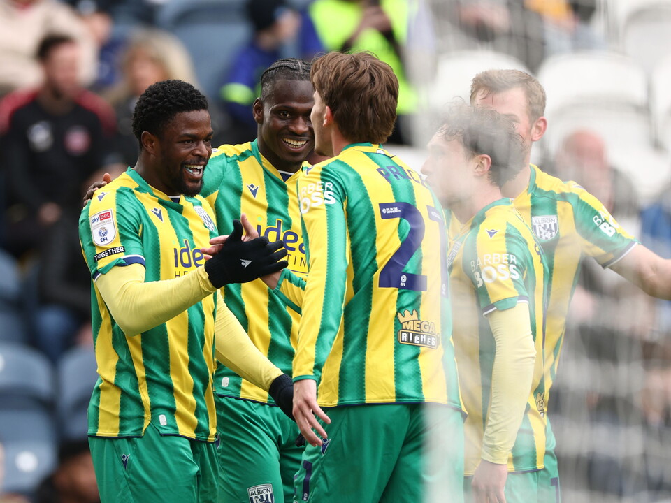 An image of Josh Maja celebrating his goal against Preston with his teammates