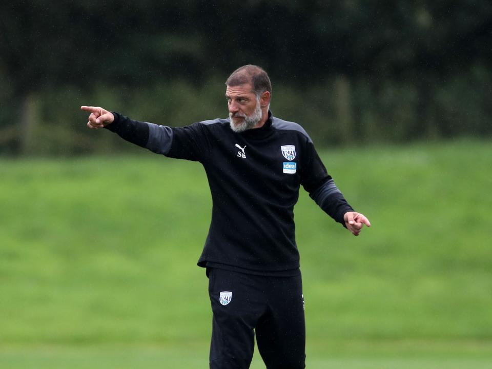 Slaven Bilić in training