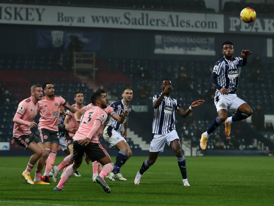 Darnell Furlong header