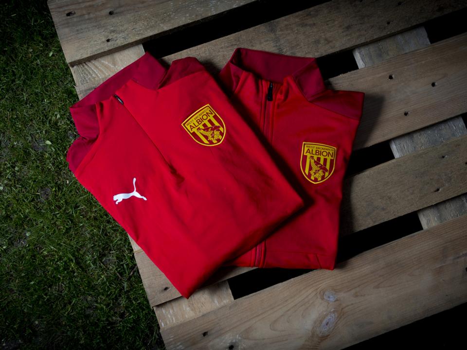 Red & Yellow Trainingwear