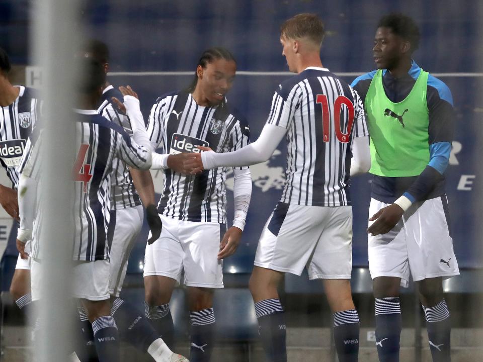 FA Youth Cup v Everton