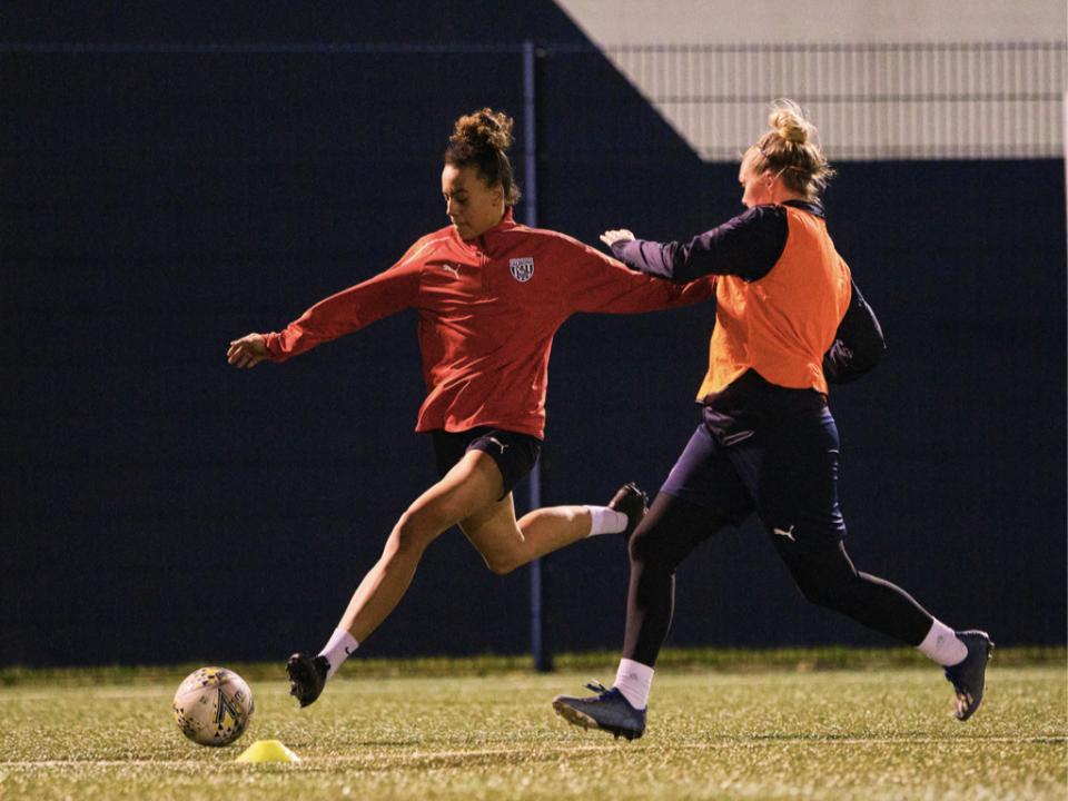 Albion Women boss Louis Sowe has finalised his squad for the 2021/22 season