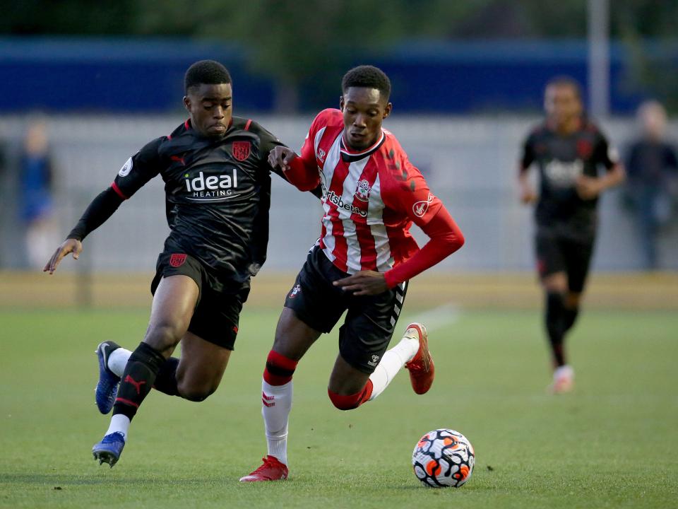 Aurio Teixeira v Saints