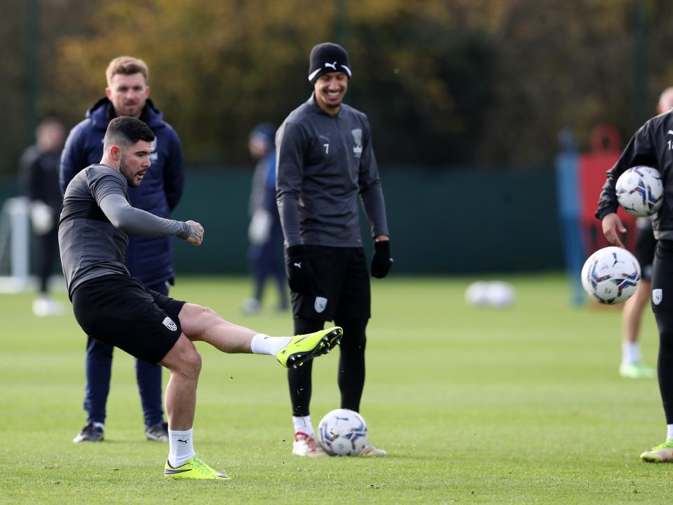 Mowatt training Huddersfield 