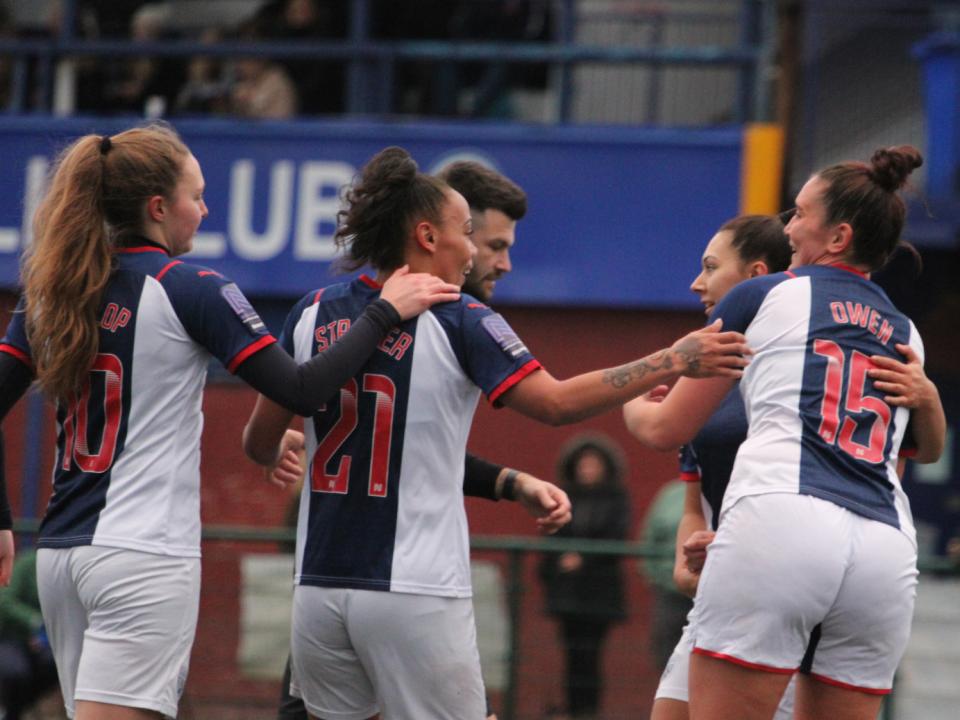 Albion continued their fine run of form on Sunday with a 4-1 victory over Sutton Coldfield Town at Coles Lane