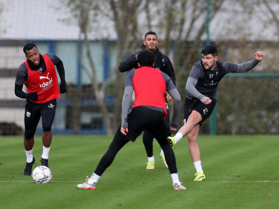 Mowatt training pre-Coventry