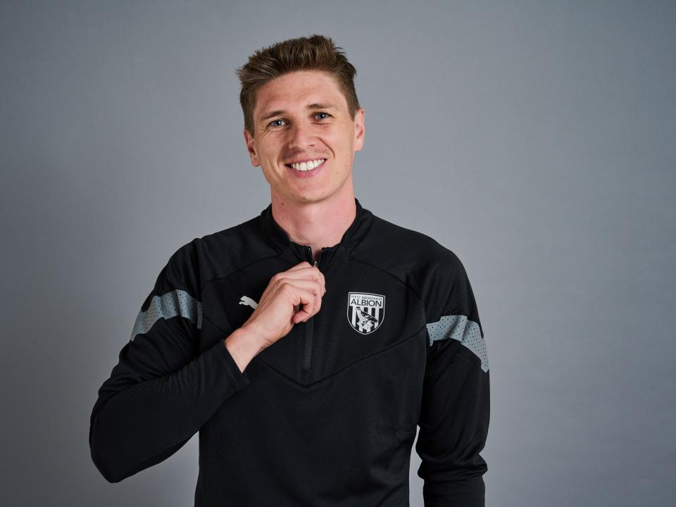 22/23 Trainingwear Range