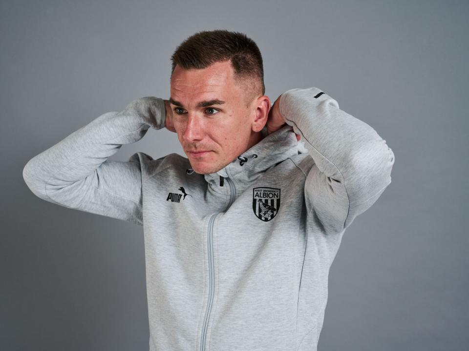 22/23 Trainingwear Range