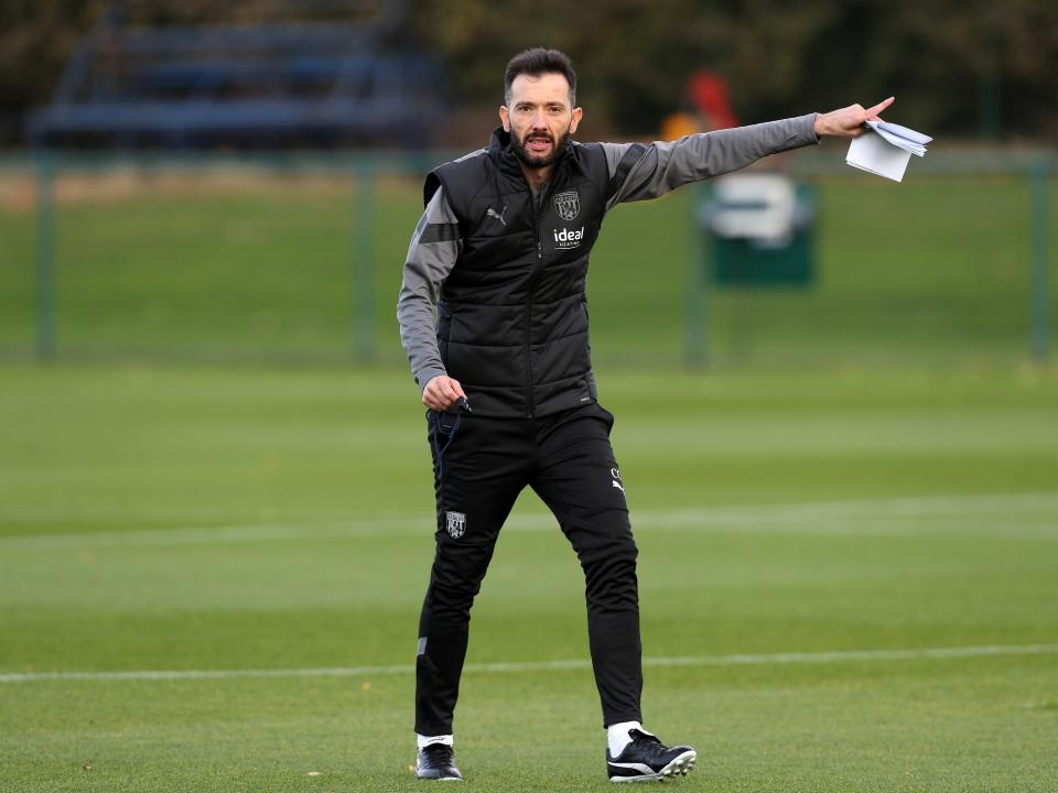 Carlos Corberán takes his first training session as Albion boss.