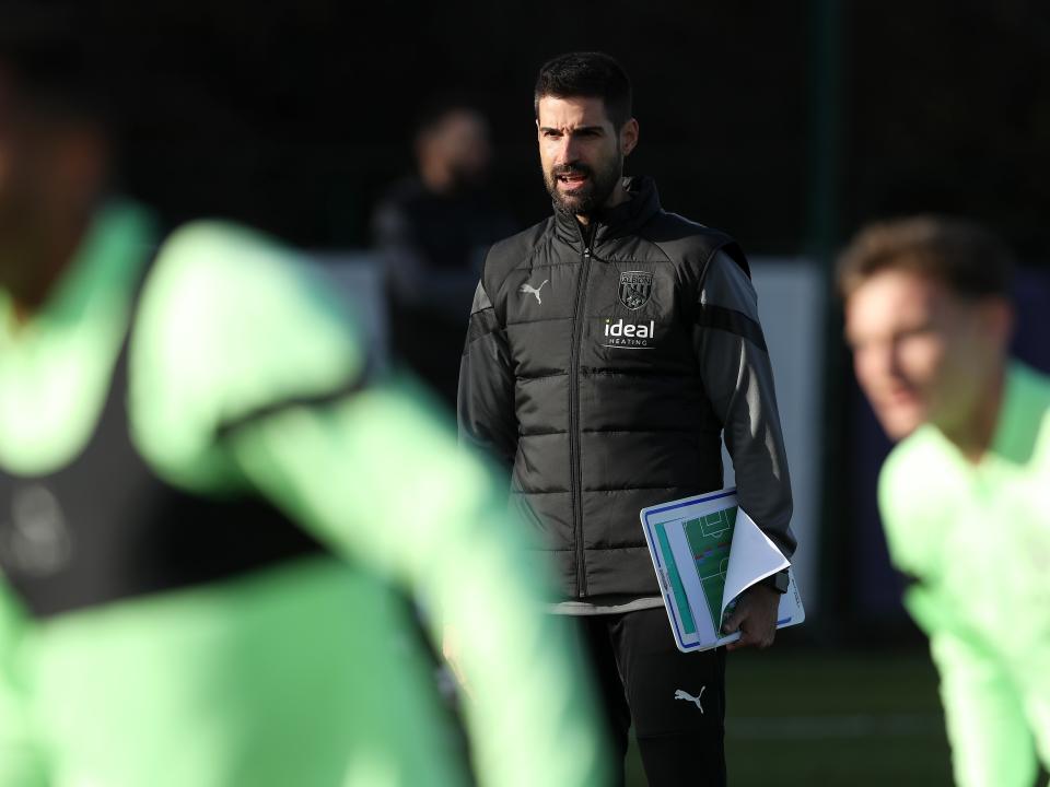 Carlos Corberán takes his first training session as Albion boss.