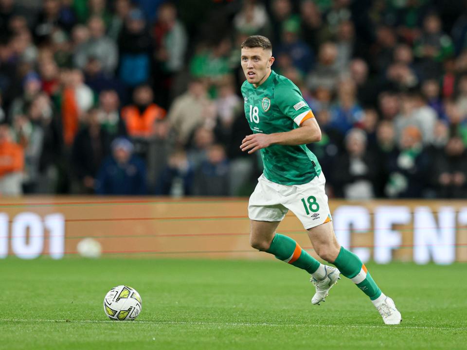 Dara O'Shea in action for the Republic of Ireland.