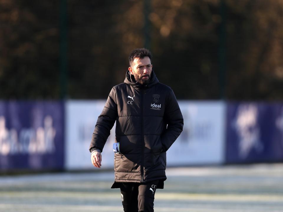 Carlos Corberán on a frosty training pitch