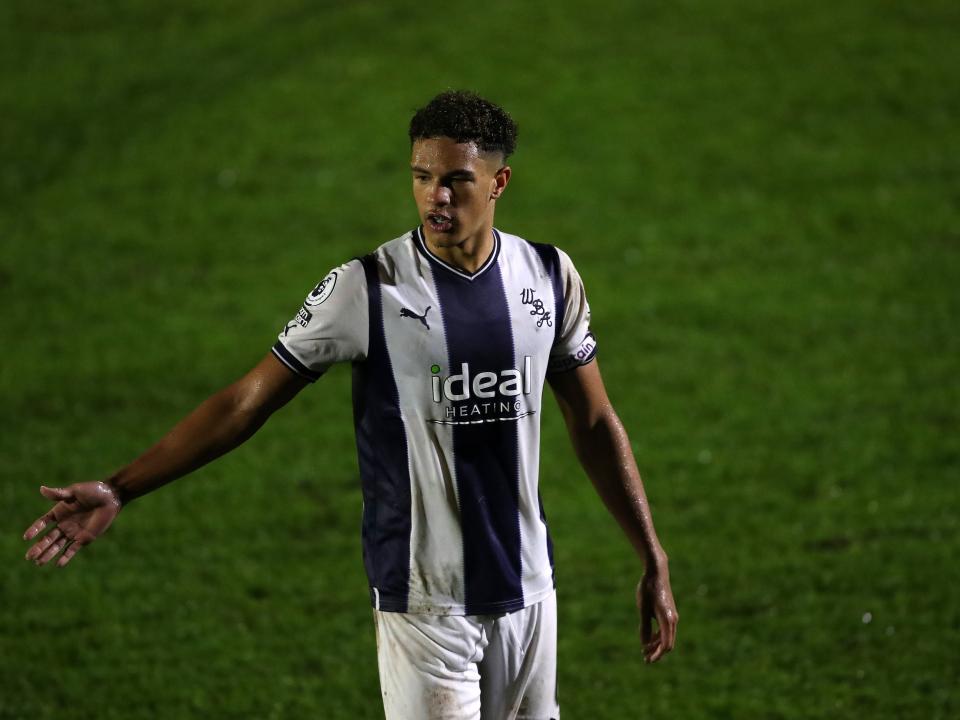 Ethan Ingram giving out instructions for Albion's PL2 side in their development game against Stoke