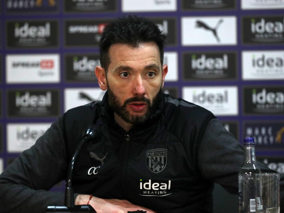 Carlos Corberán in a press conference 