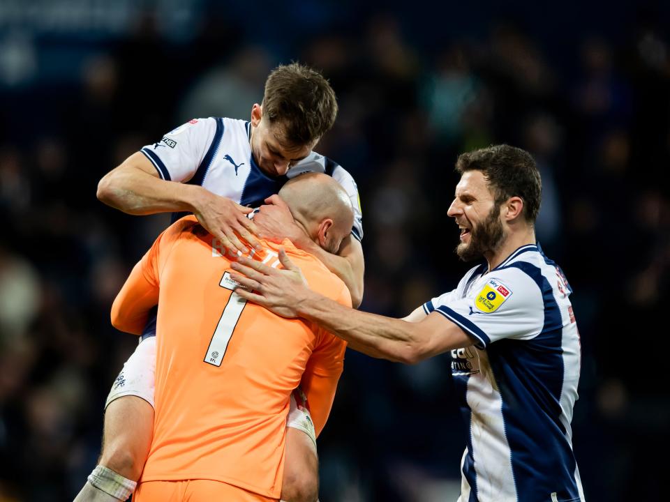 Coventry City Home 28